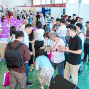 **2025成都家*连系成